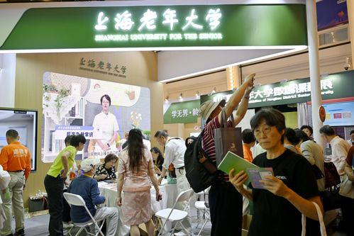 打通“最后一公里”，上海老年大學(xué)以提質(zhì)擴容點亮銀發(fā)教育新篇章